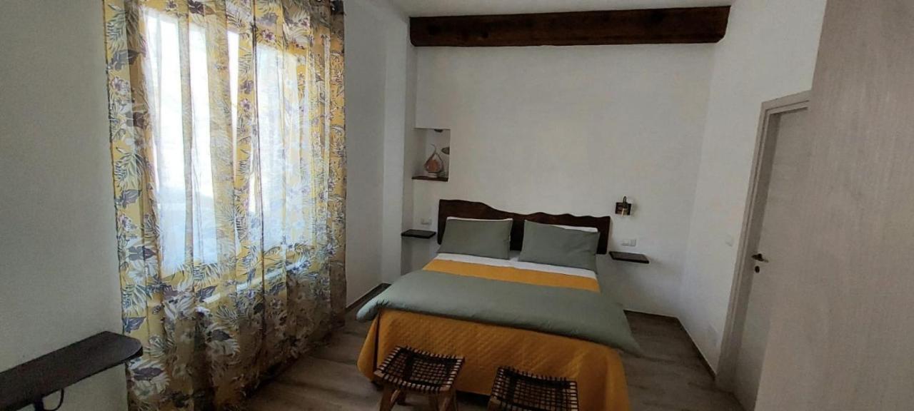 B & B Giu & Dany Bruscoli Exterior foto